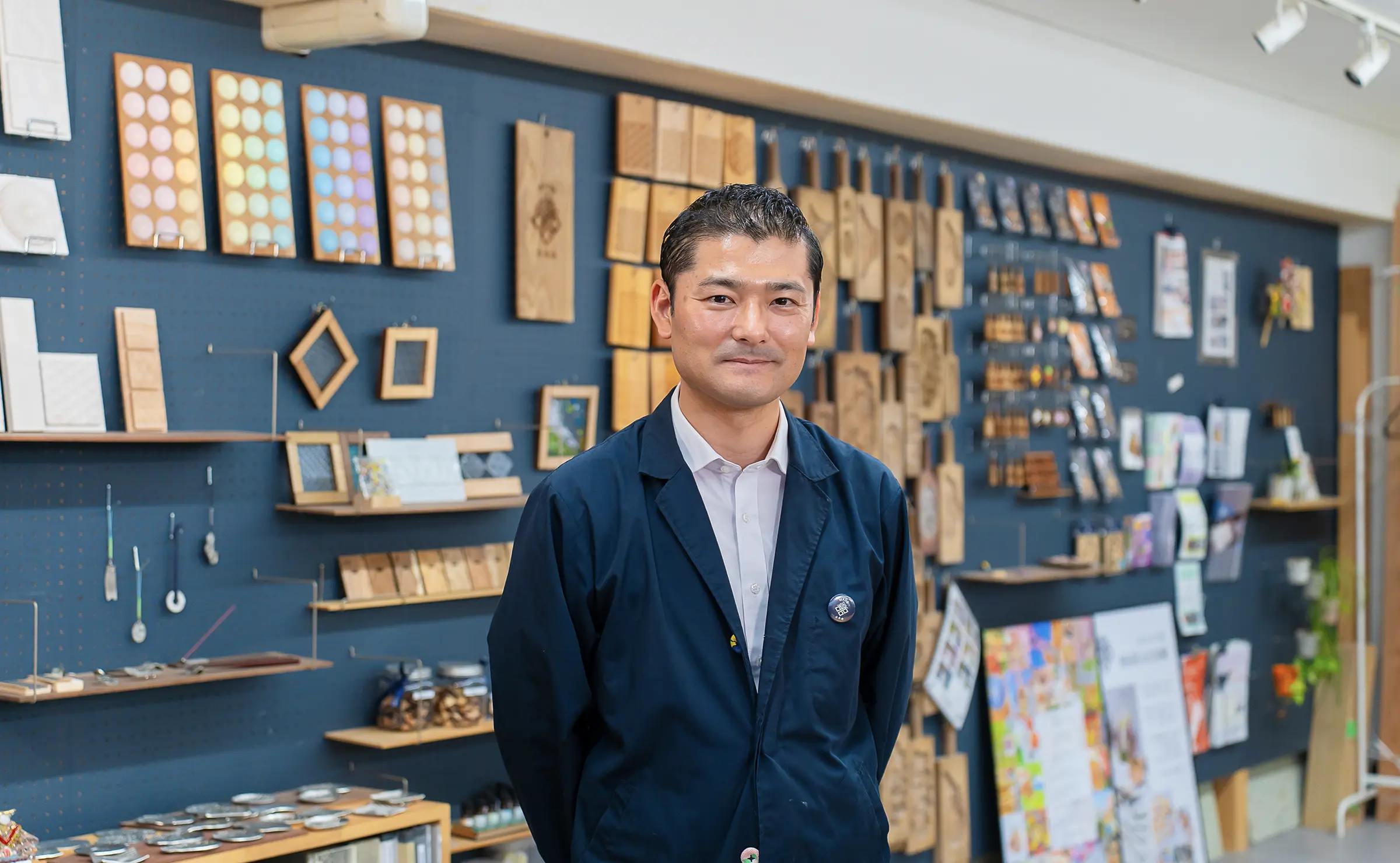 株式会社アスカルデザインプロダクツ代表取締役社長 舘野 一也さんのメインビジュアル